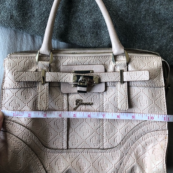 Light Pink Guess Purse - Picture 6 of 9